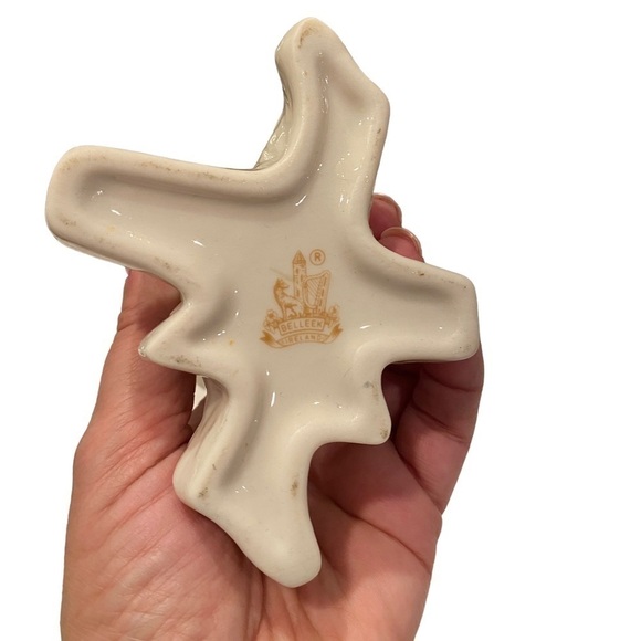 Vintage Belleek Ireland Porcelain Shamrock Triple Trunk Tree Shape Bud Vase - Picture 9 of 13